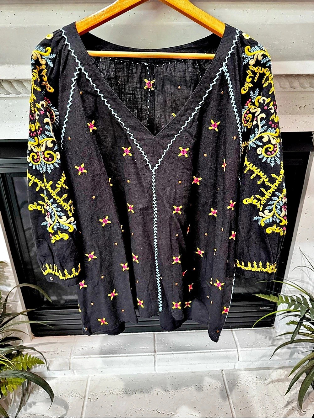 Sundance Embroidered Floral Blouse in Black & Yellow